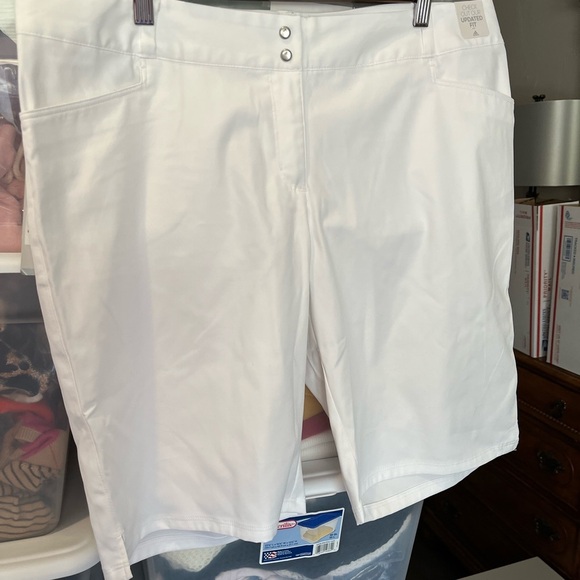 Adidas Shorts - Picture 1 of 7